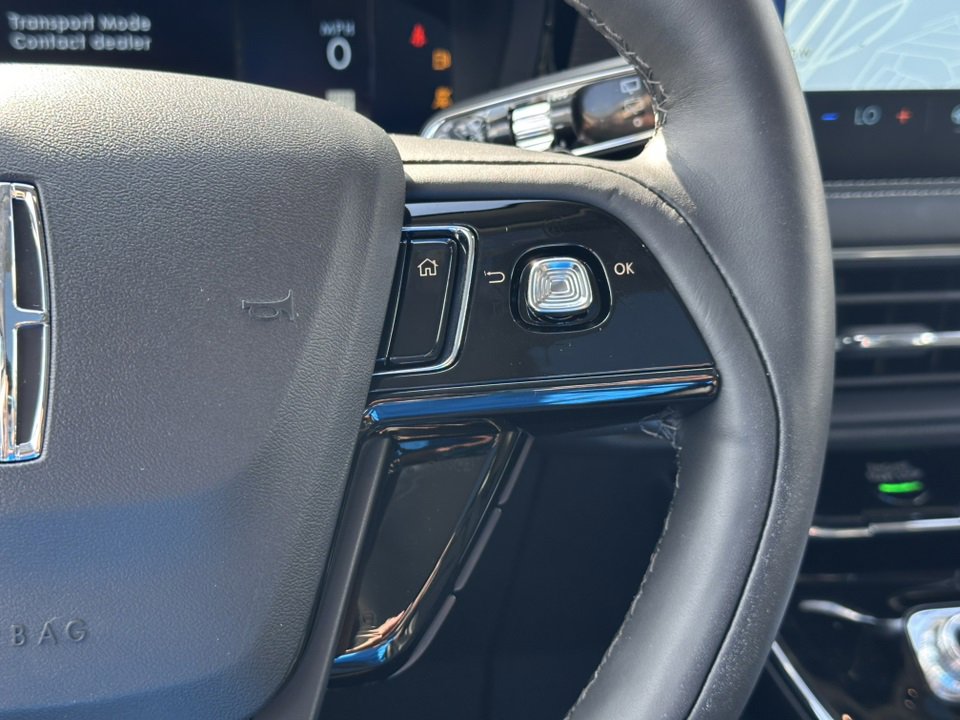 New 2025 Lincoln Corsair Reserve w/ Jet Appearance Package image 22