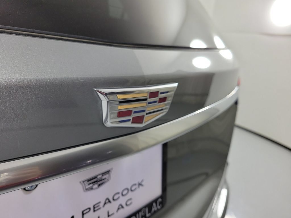 Certified 2024 Cadillac XT6 Premium Luxury FWD image 6