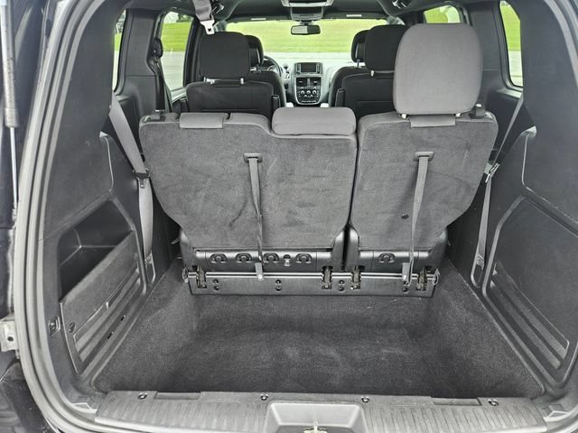 Used 2019 Dodge Grand Caravan SE FWD image 20
