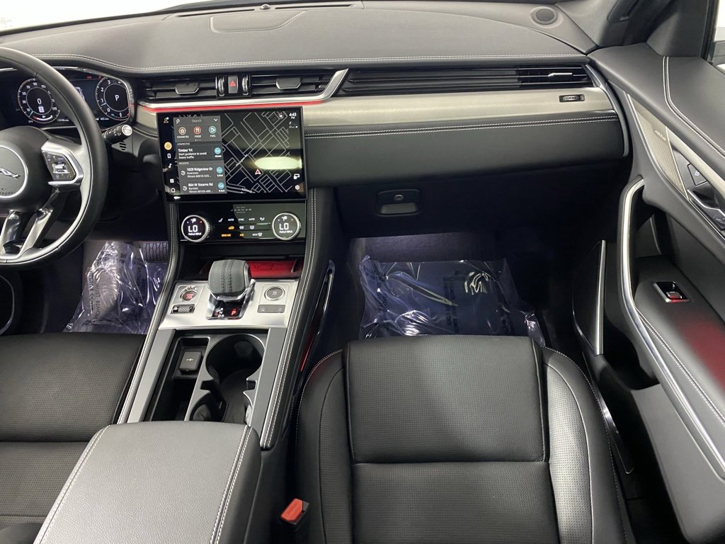 Used 2025 Jaguar F-PACE R-Dynamic S image 26