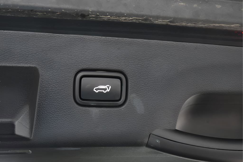 Used 2025 Kia Sportage SX Prestige image 30