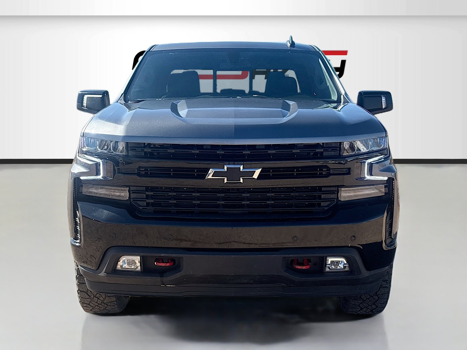 Used 2022 Chevrolet Silverado 1500 LT Trail Boss w/ LT Trail Boss Premium Package AWD/4WD image 2