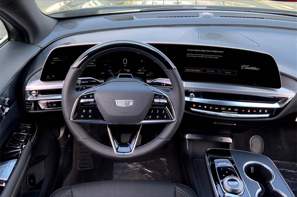 New 2026 Cadillac Lyriq Sport image 21