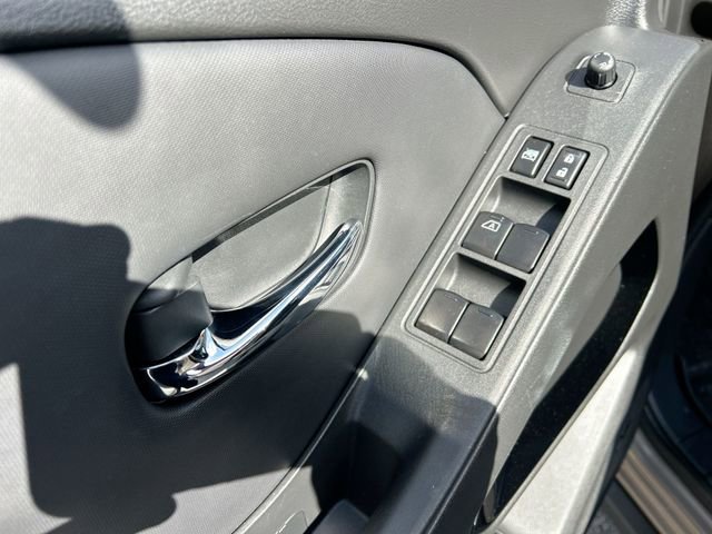 Used 2022 Nissan Frontier PRO-4X w/ Pro-4X Premium Package image 17