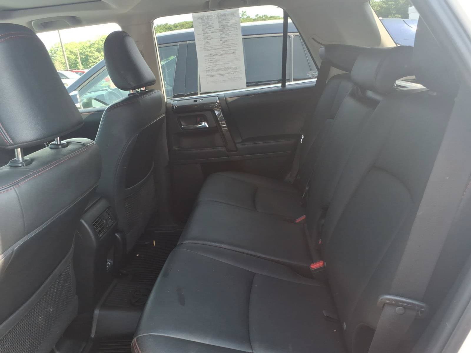 Used 2022 Toyota 4Runner TRD Off-Road Premium w/ TRD Black Wheel Package (TMS) AWD/4WD image 8