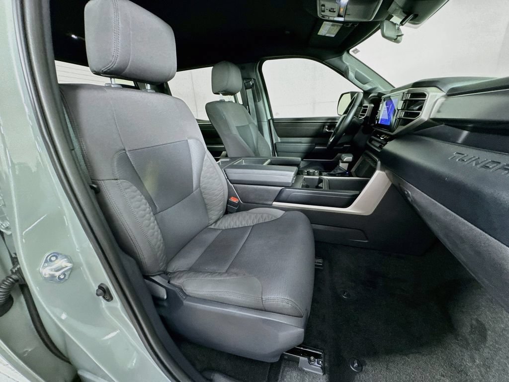 Used 2026 Toyota Tundra SR5 AWD/4WD image 34