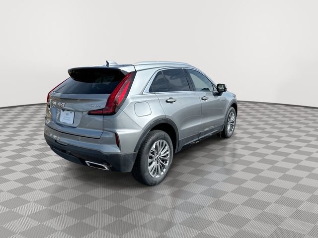 Used 2025 Cadillac XT4 Premium Luxury image 9