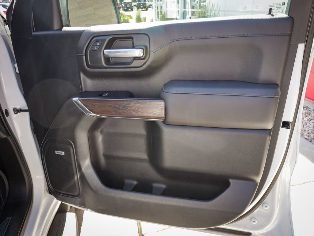 Used 2019 GMC Sierra 1500 SLT w/ SLT Premium Plus Package AWD/4WD image 26