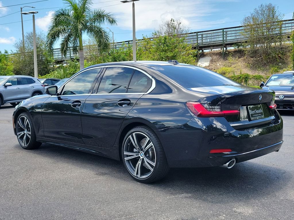 Used 2024 BMW 330i Sedan RWD image 4