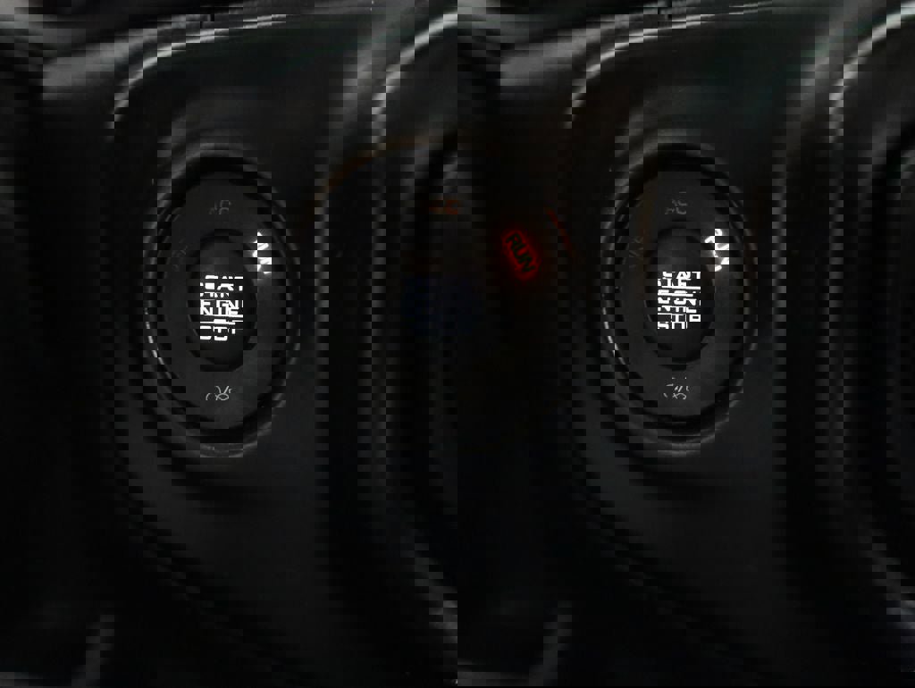 Used 2021 Jeep Wrangler Sport S w/ Technology Group image 29