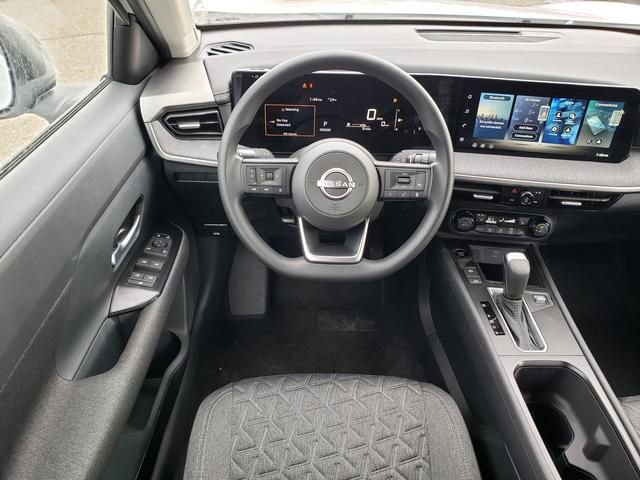 New 2026 Nissan Kicks SV w/ SV Premium Package image 14