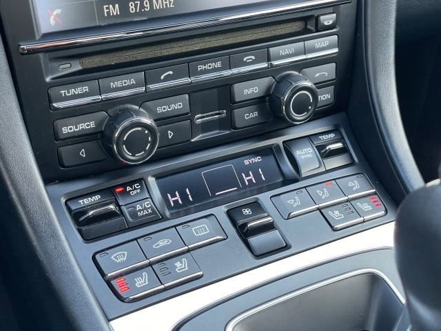 Used 2014 Porsche 911 Turbo image 29