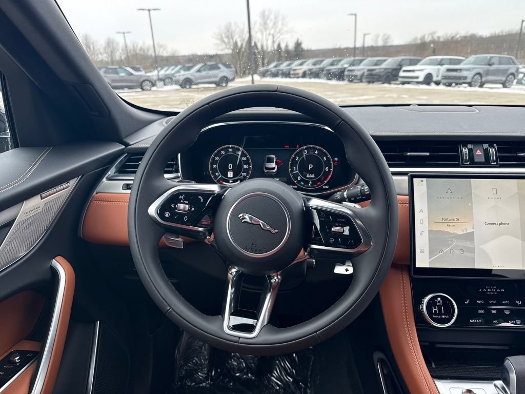 Used 2026 Jaguar F-PACE R-Dynamic S AWD/4WD image 20