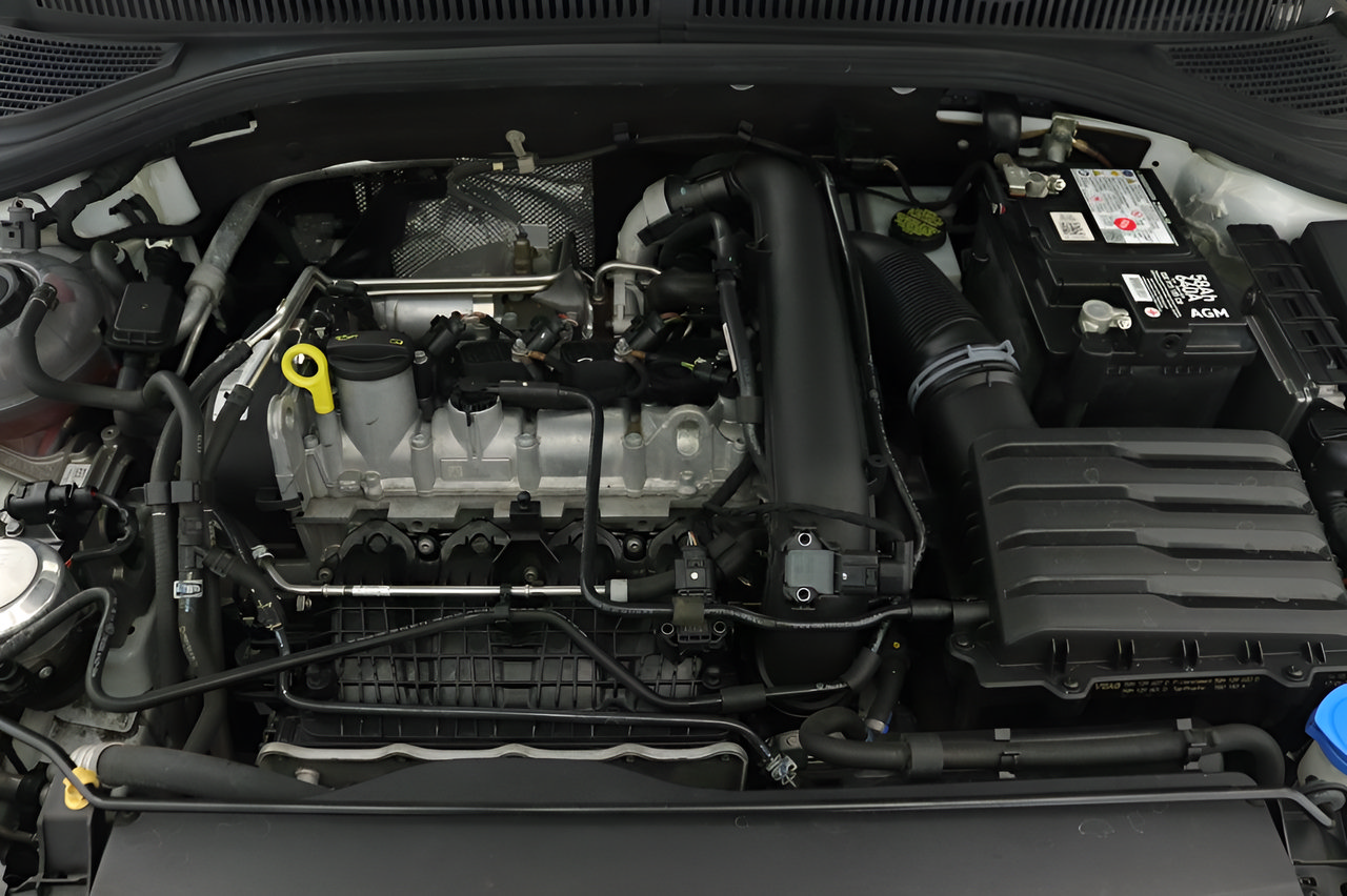 Used 2019 Volkswagen Jetta R-Line FWD image 24