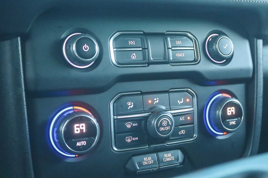 Certified 2022 Chevrolet Suburban LS image 29