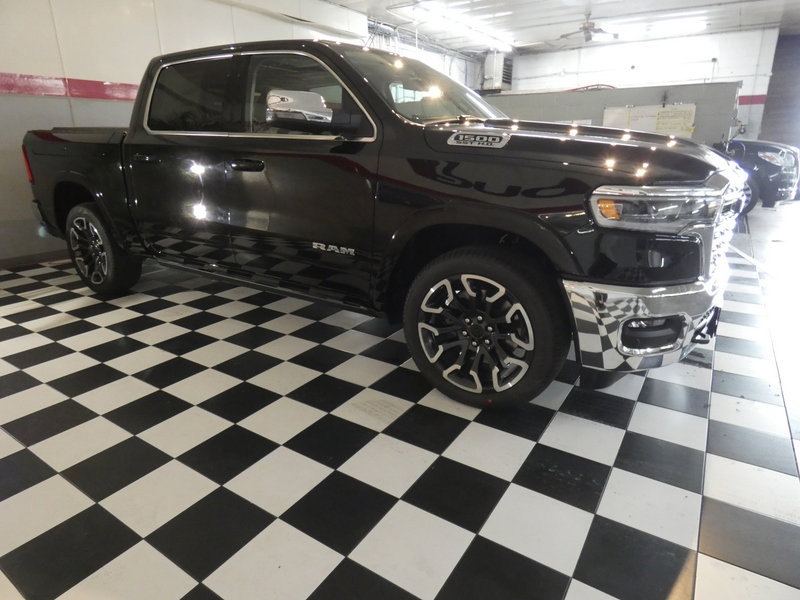 New 2025 RAM 1500 Limited image 4