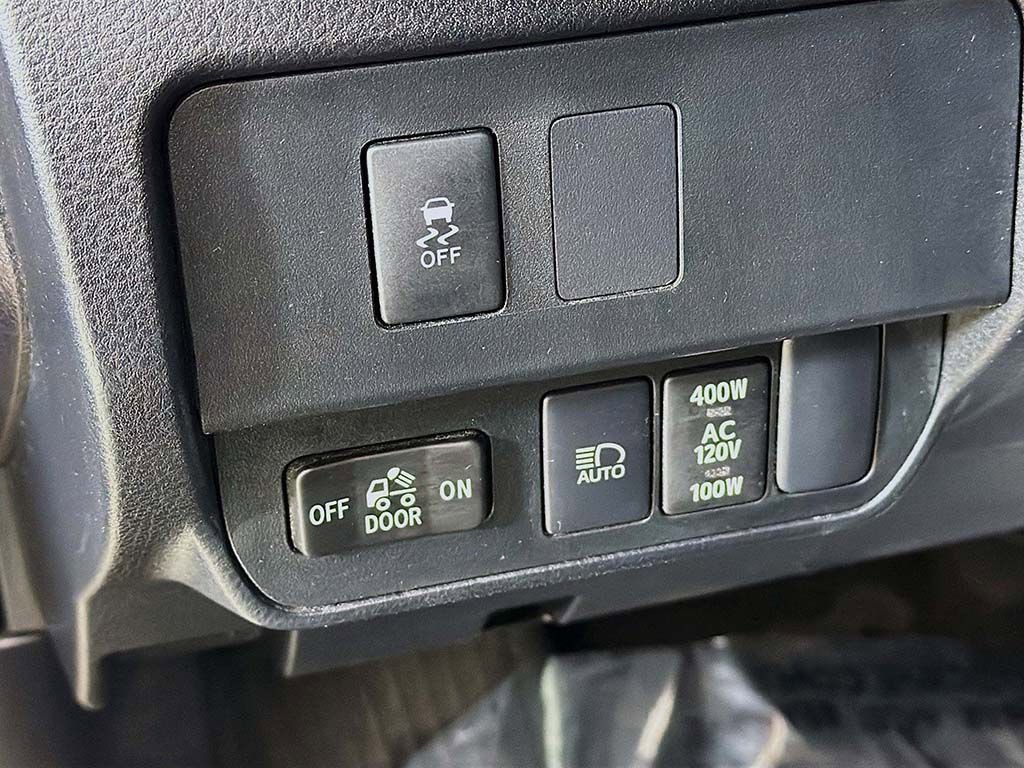 Used 2023 Toyota Tacoma TRD Sport image 26