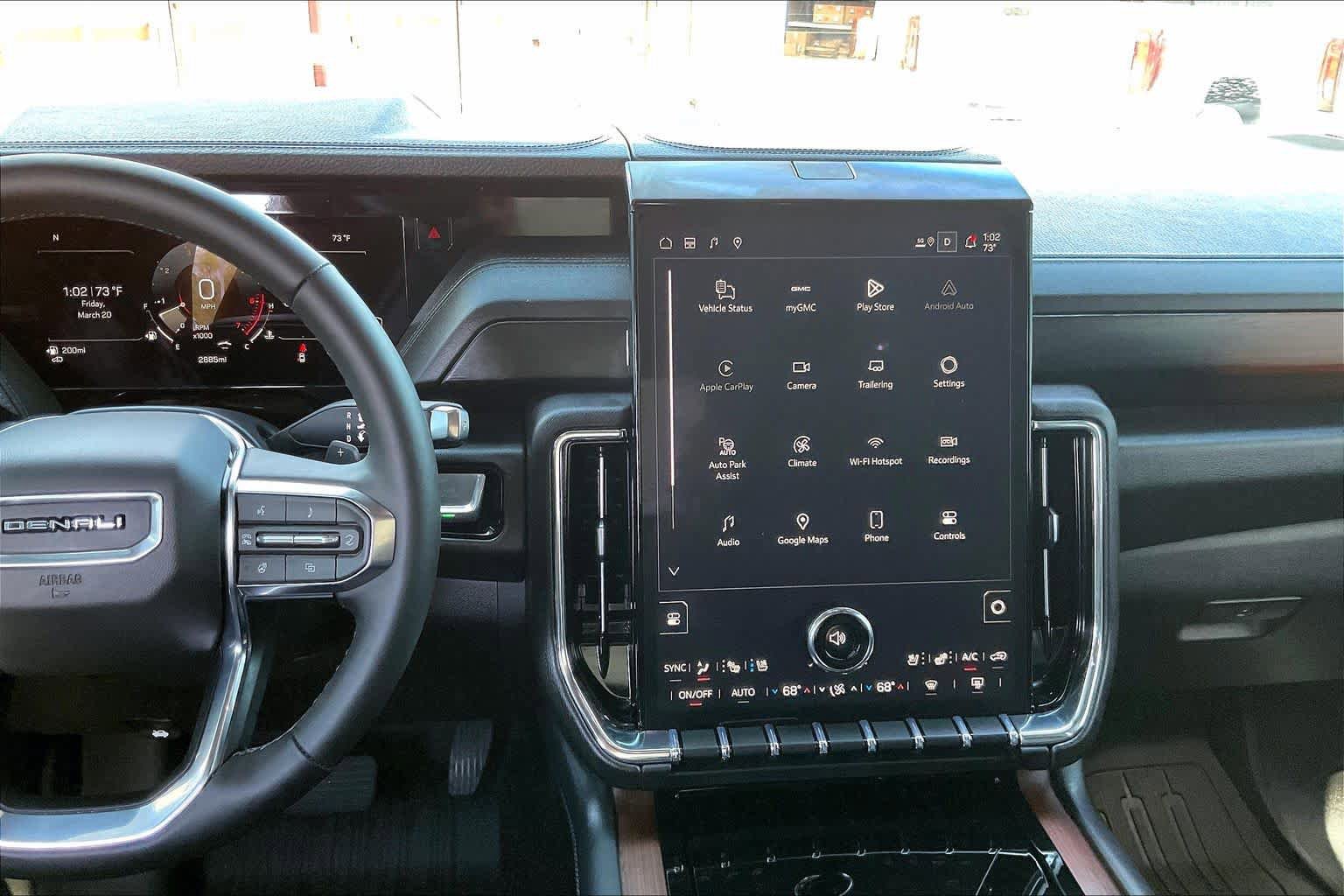 Used 2026 GMC Yukon XL Denali w/ Sun & Power Step Package RWD image 7