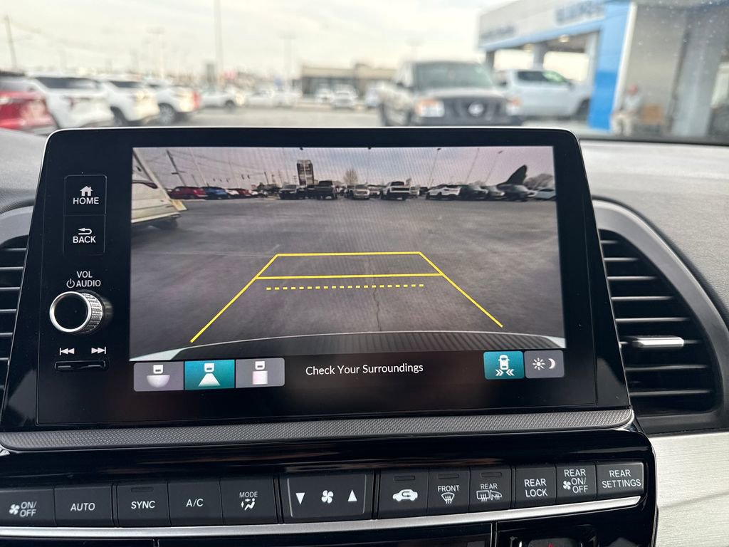 Used 2025 Honda Odyssey Sport-L image 24