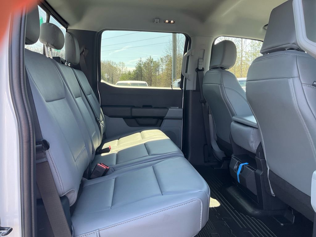 New 2026 Ford F250 XL AWD/4WD image 13