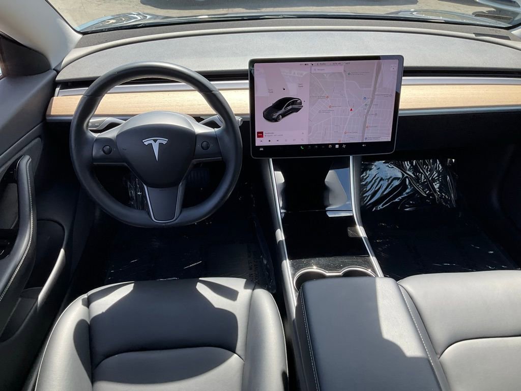 Used 2018 Tesla Model 3 Long Range image 32