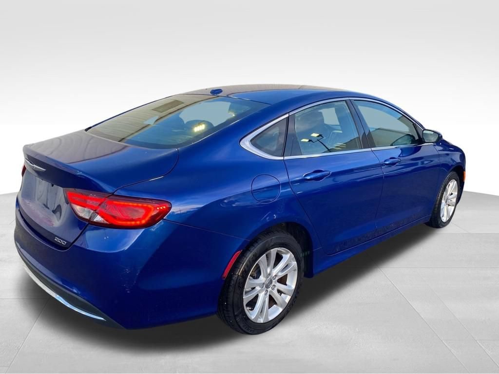 Used 2015 Chrysler 200 Limited w/ Convenience Group FWD image 21