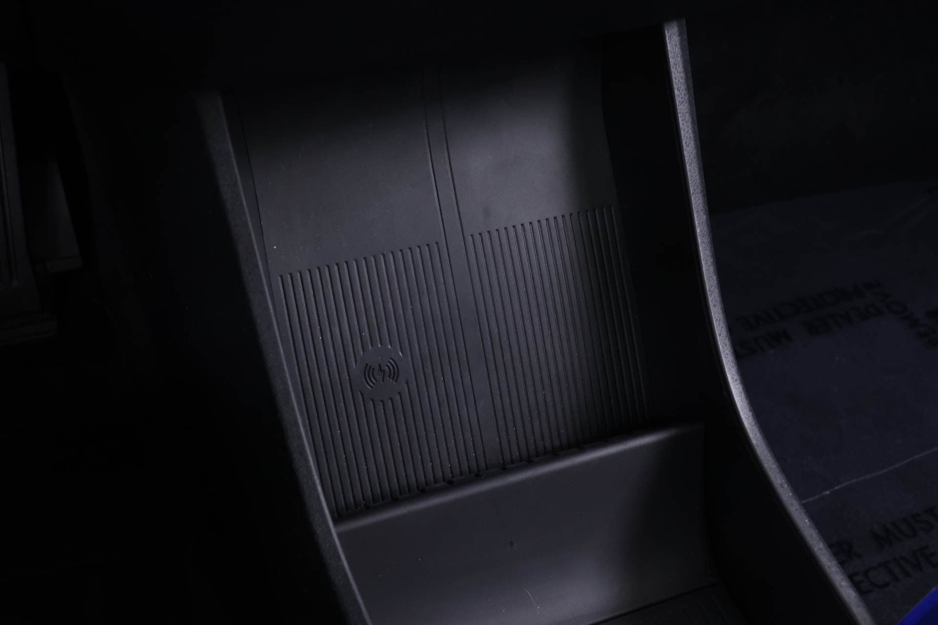 Certified 2025 Volvo EX30 Plus image 10