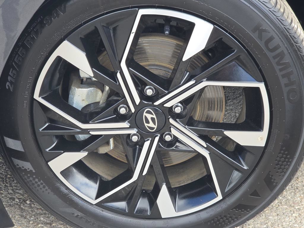 Used 2025 Hyundai Sonata SEL FWD image 8