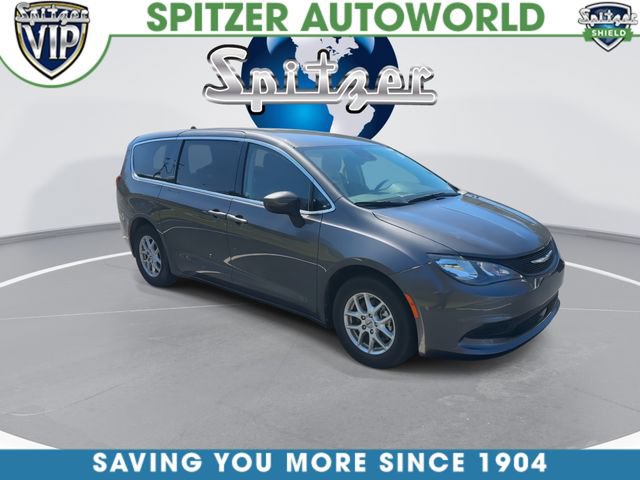 Used 2023 Chrysler Voyager LX FWD video 2