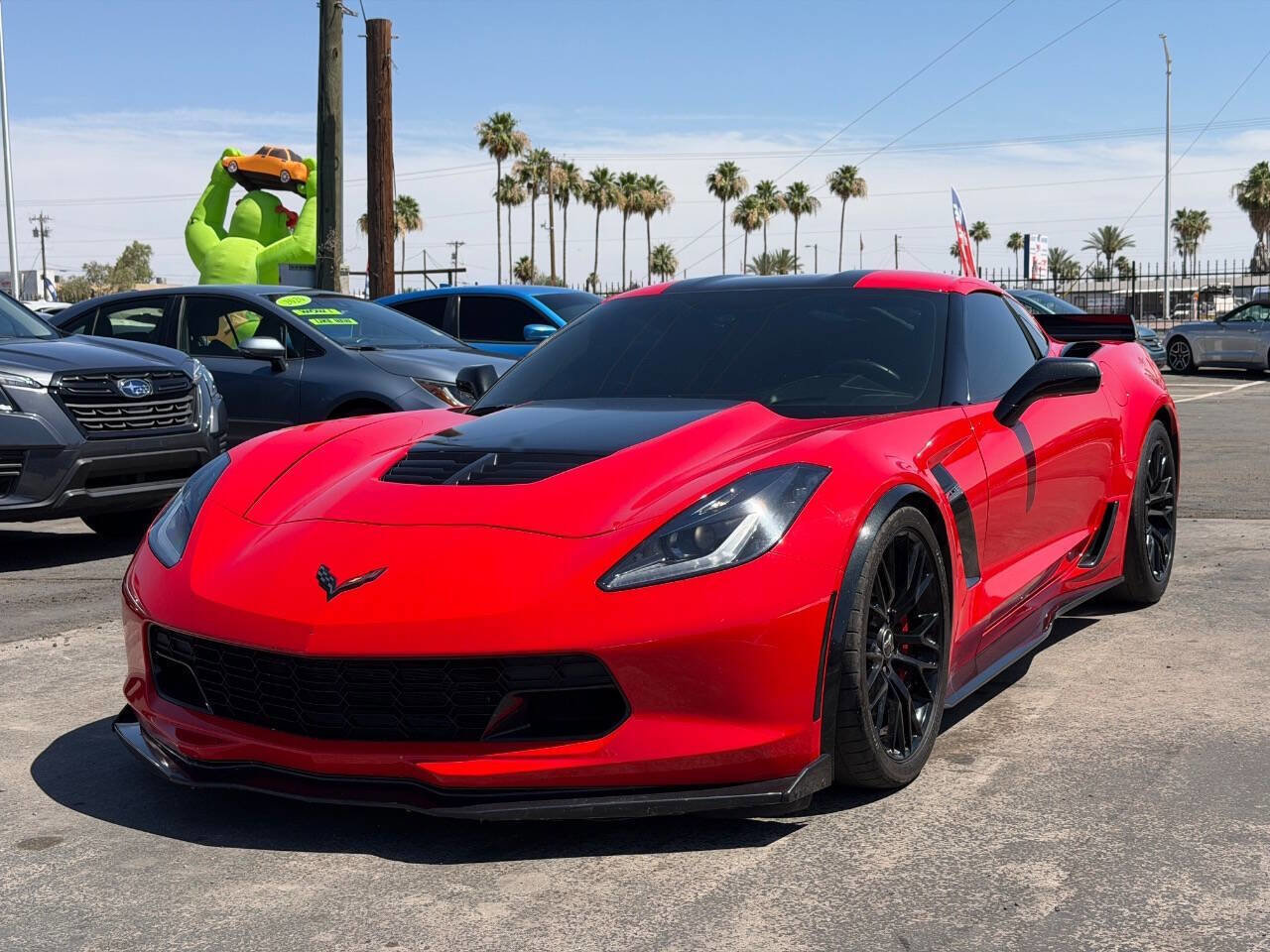 Used 2015 Chevrolet Corvette Z06 w/ 3LZ Preferred Equipment Group RWD image 3