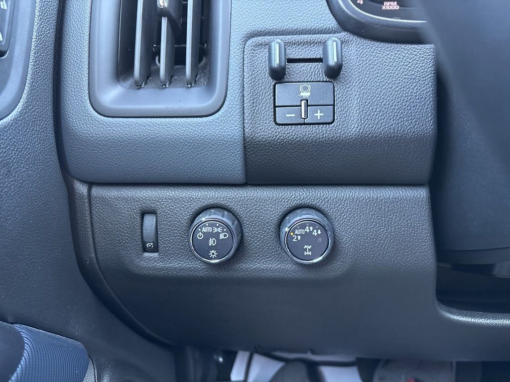 Used 2021 Chevrolet Colorado Z71 w/ Safety Package image 20