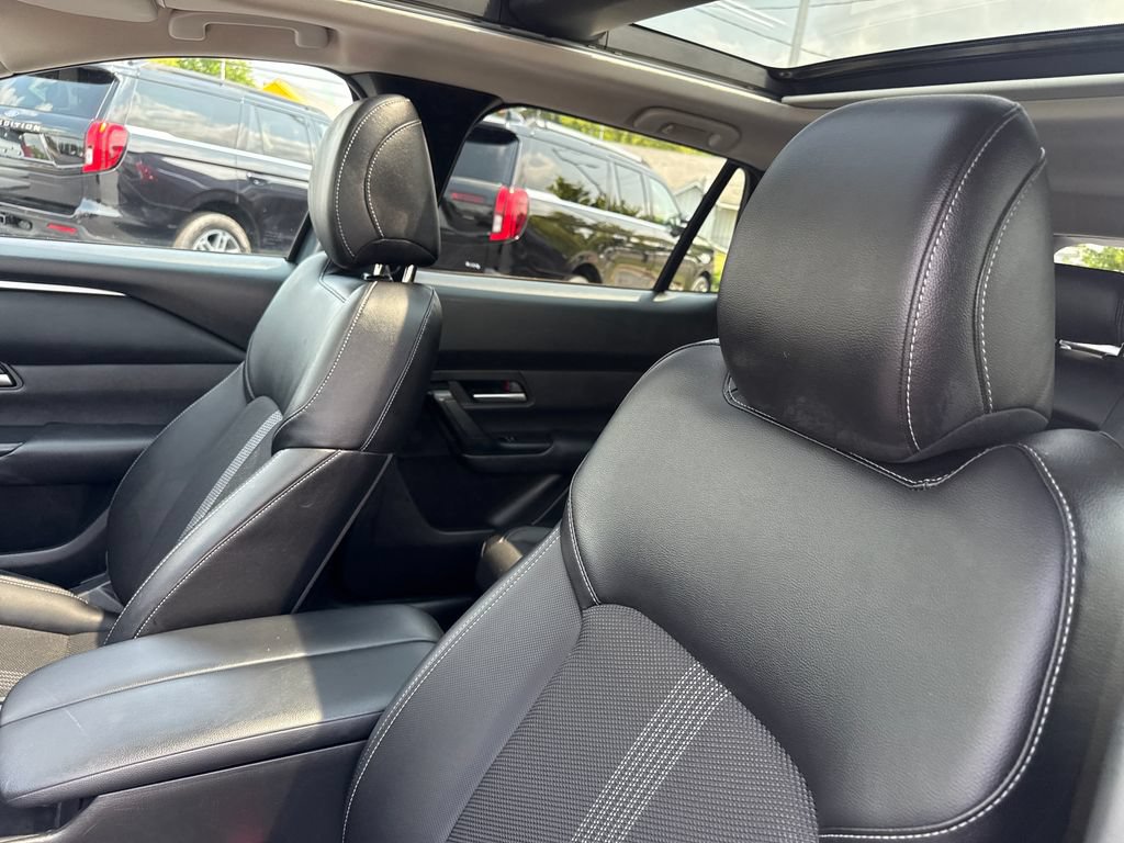 Used 2023 MAZDA CX-50 2.5 S w/ Cargo Package AWD/4WD image 16