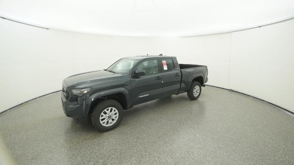 New 2025 Toyota Tacoma SR5