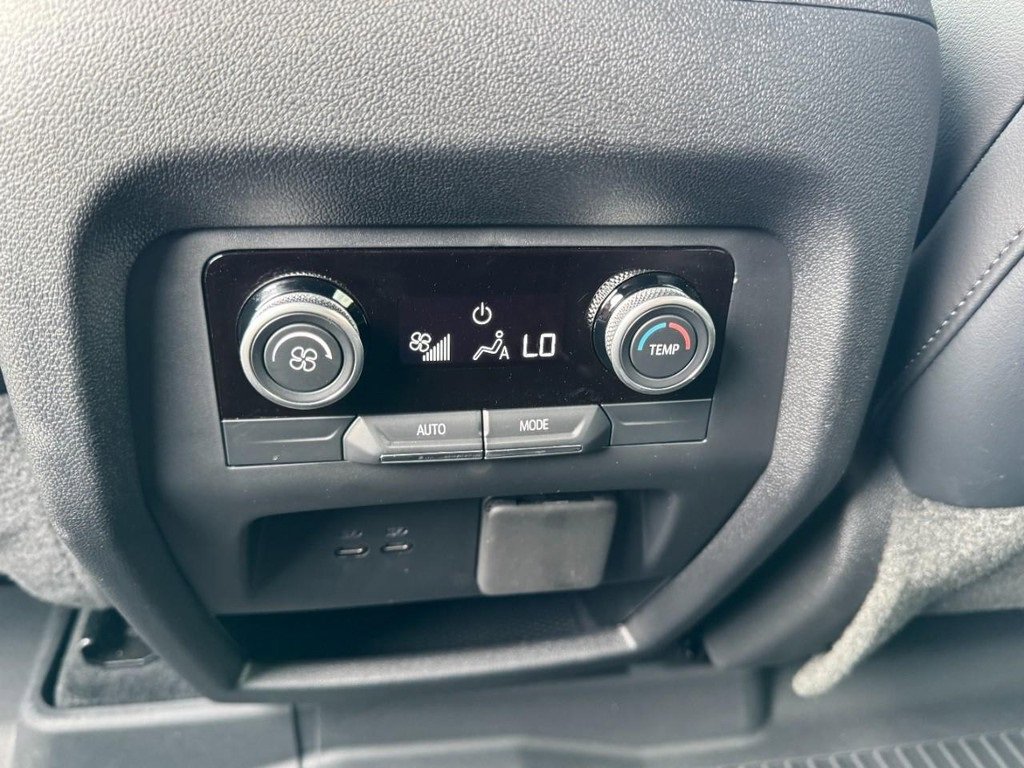 Used 2025 Buick Enclave Sport Touring w/ Power Package image 12