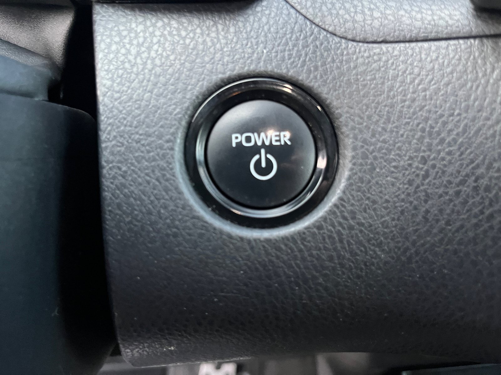 Used 2025 Toyota Camry SE FWD image 20