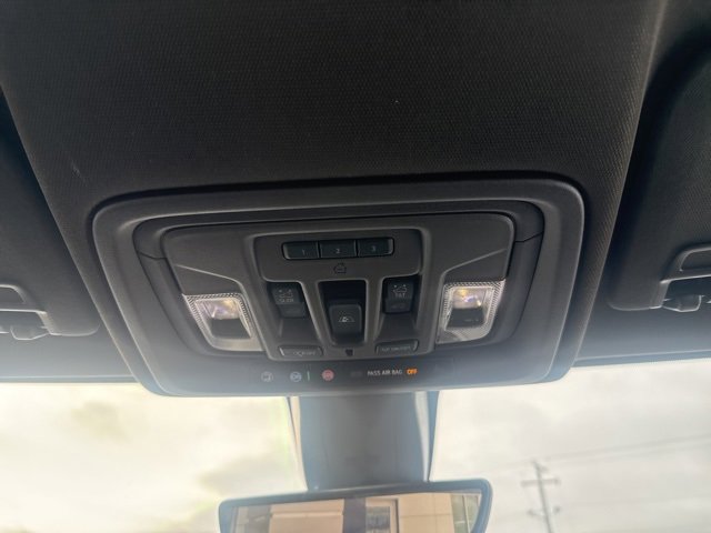 Used 2021 GMC Sierra 2500 Denali w/ Denali Ultimate Package image 31