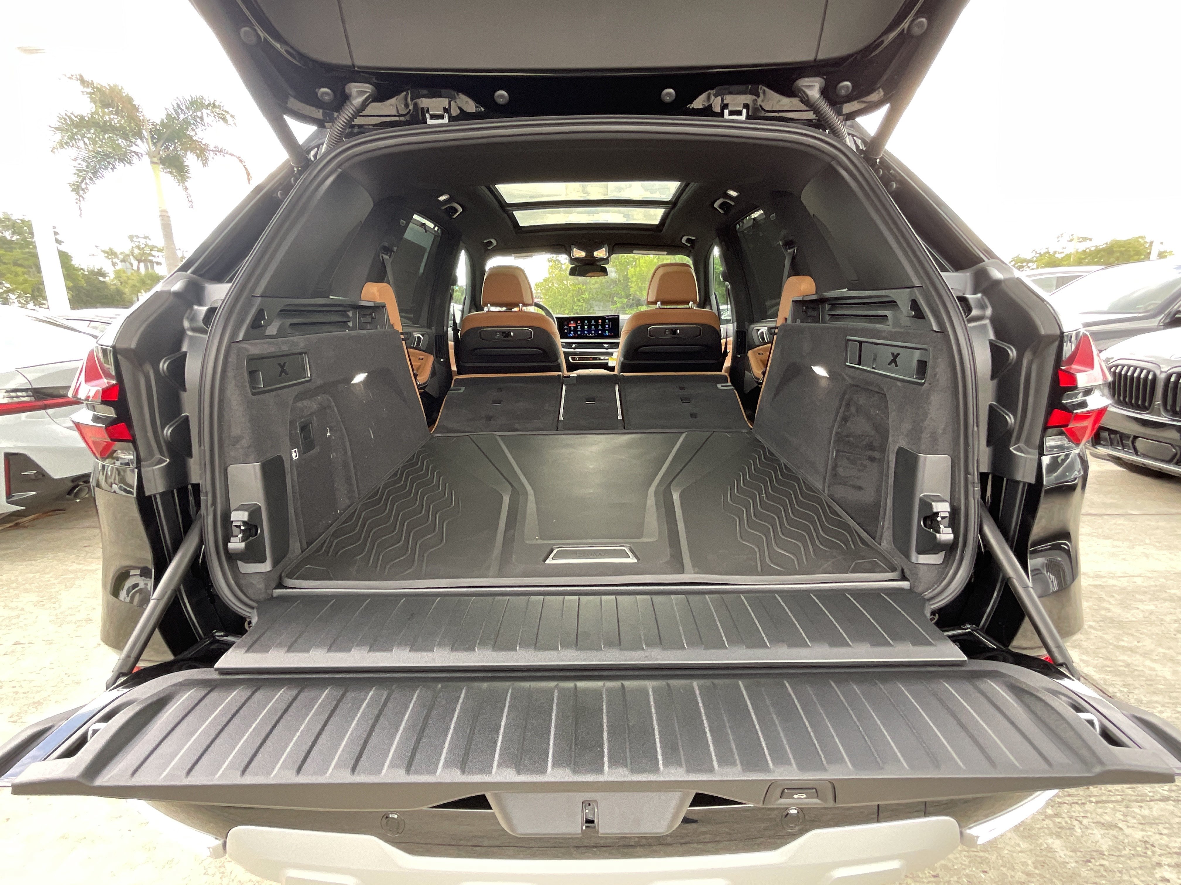 New 2026 BMW X5 xDrive40i w/ Executive Package AWD/4WD image 32