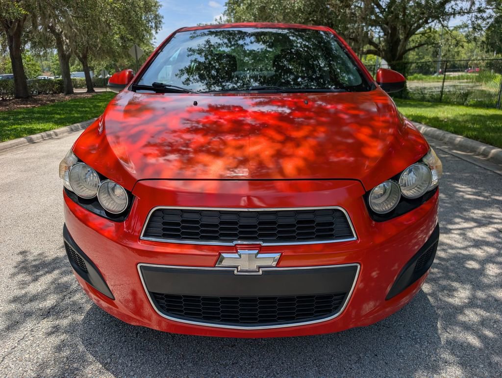 Used 2013 Chevrolet Sonic LT FWD image 2