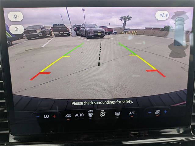 Used 2024 Ford Transit 350 XLT image 13