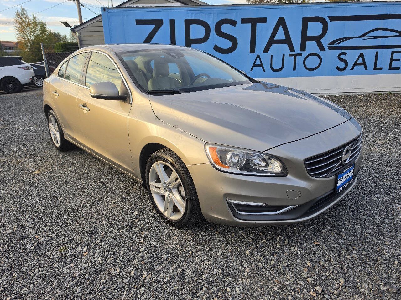 Used 2014 Volvo S60 T5 FWD image 1