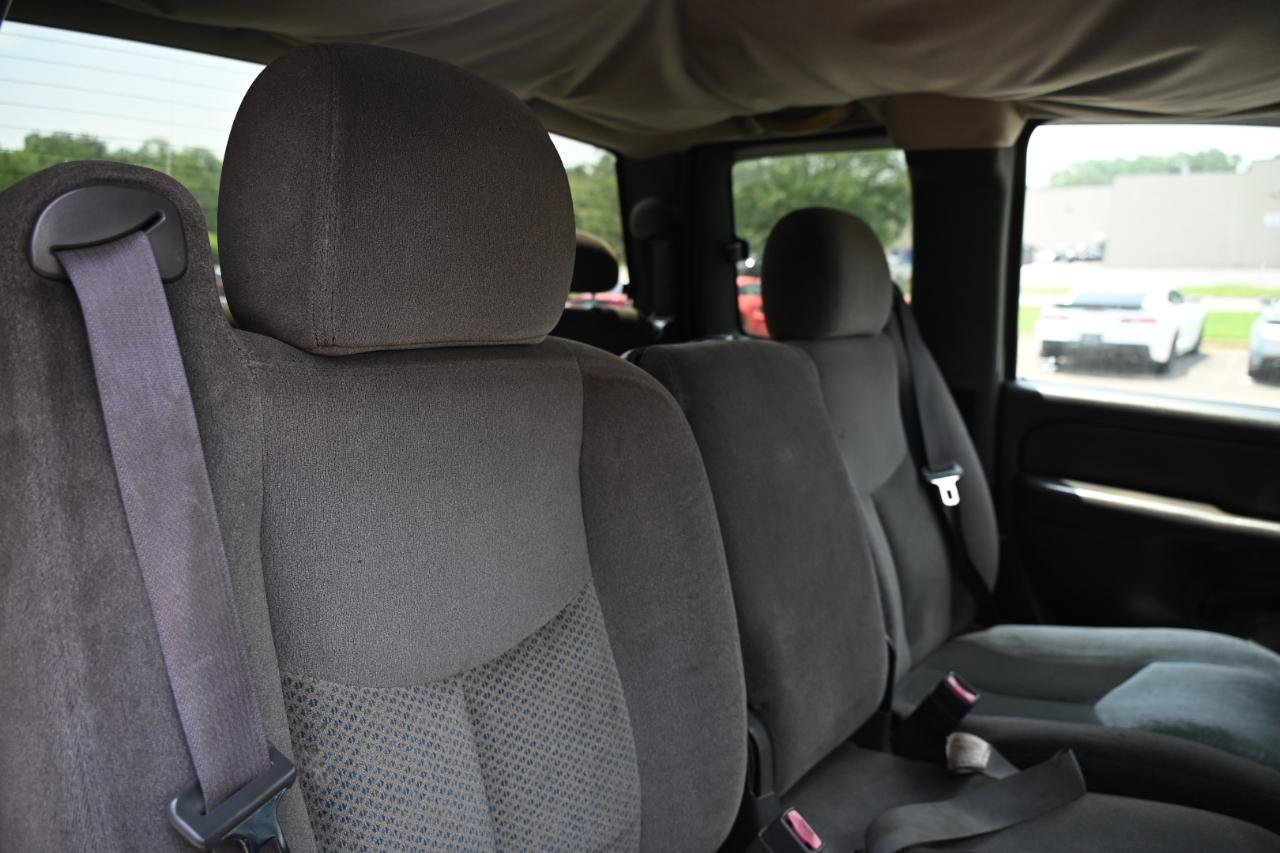 Used 2006 Chevrolet Silverado 2500 LT w/ Skid Plate Package AWD/4WD image 20