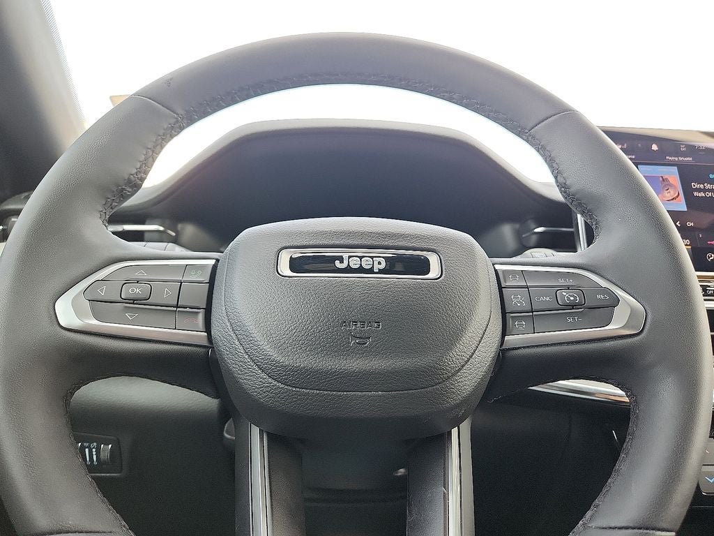 Used 2024 Jeep Compass Limited AWD/4WD image 29