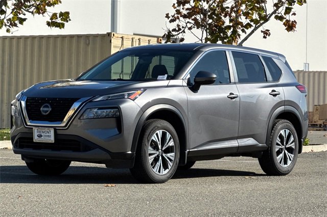 Used 2023 Nissan Rogue SV image 8