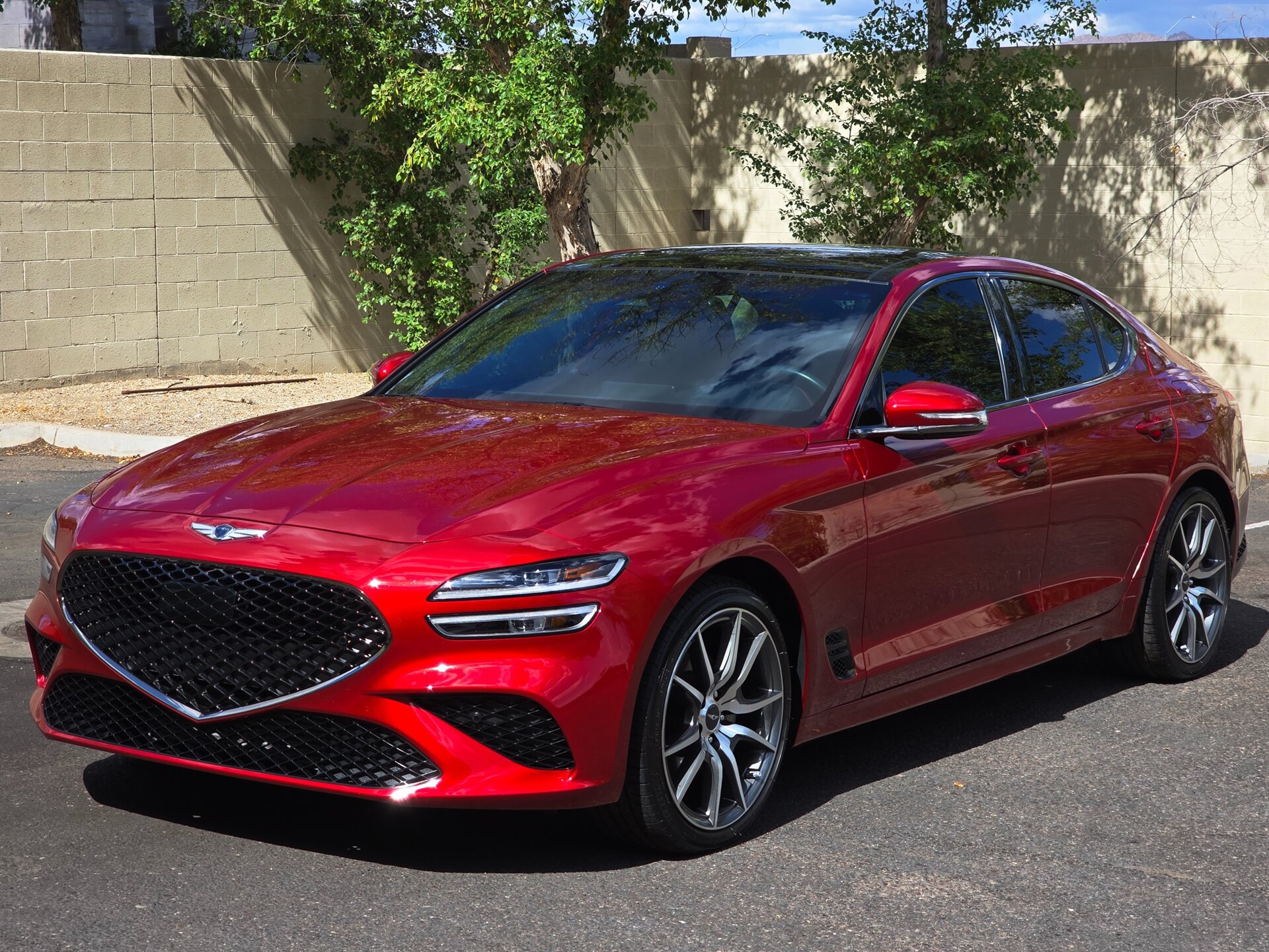 Used 2023 Genesis G70 2.0T w/ Sport Prestige Package RWD image 6