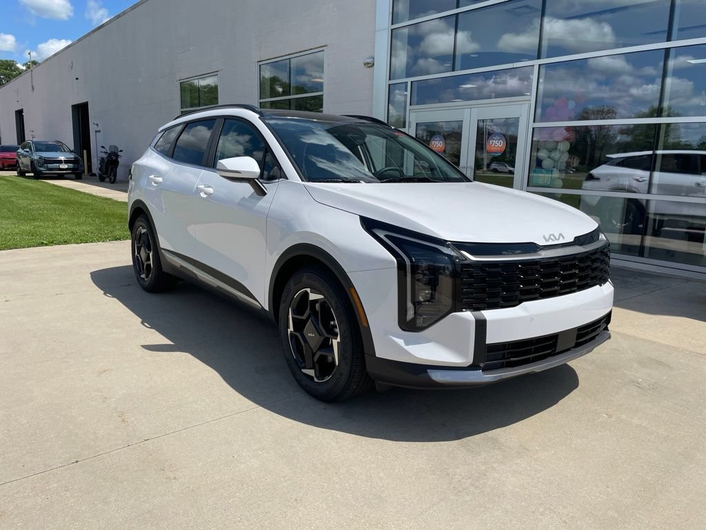New 2026 Kia Sportage EX FWD image 1