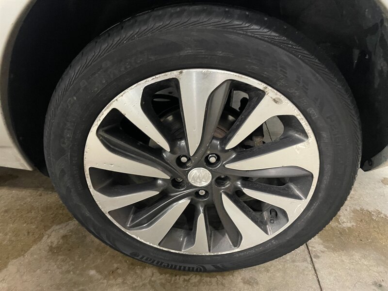 Used 2017 Buick Encore Premium AWD/4WD image 18