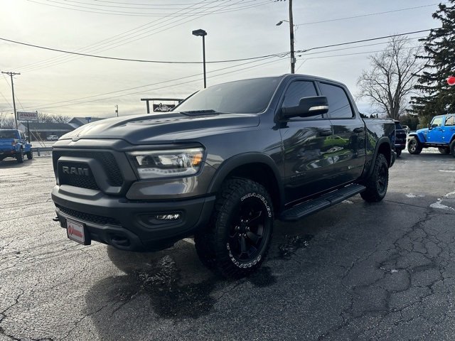 Used 2022 RAM 1500 Rebel w/ Night Edition image 4