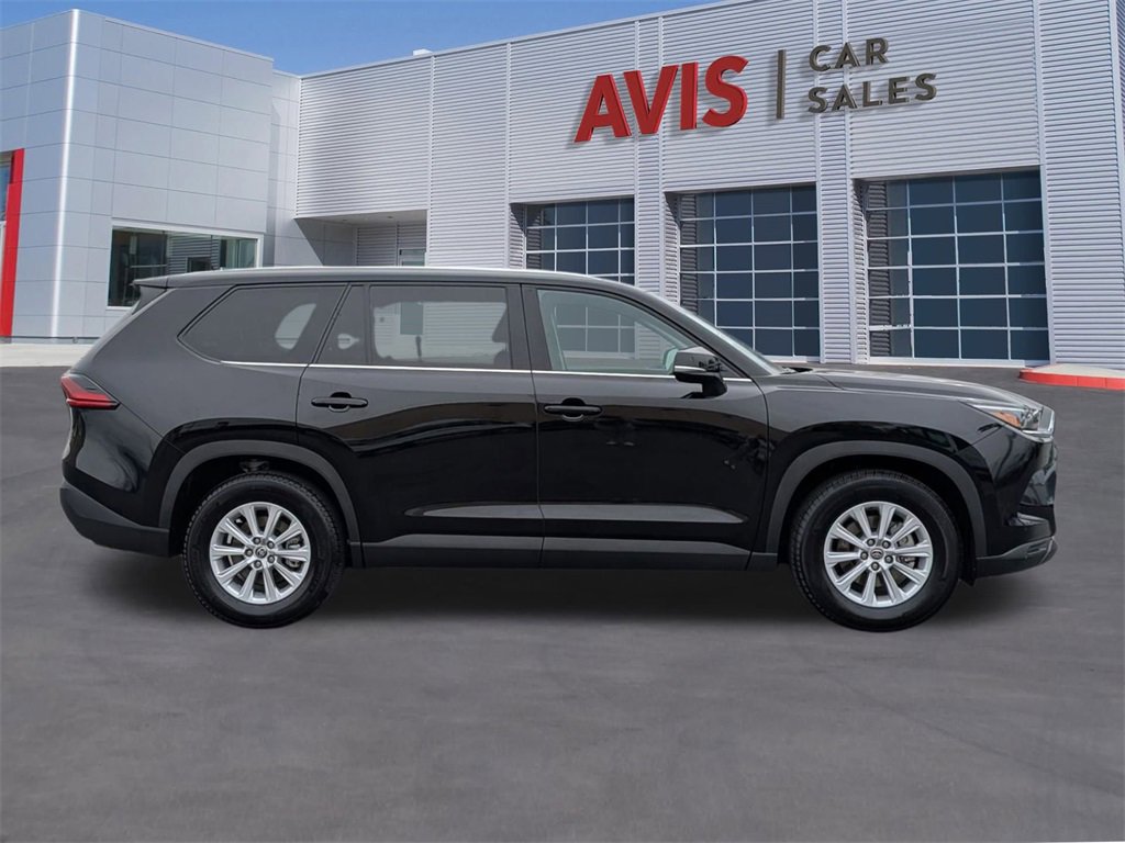 Used 2025 Toyota Grand Highlander AWD image 5