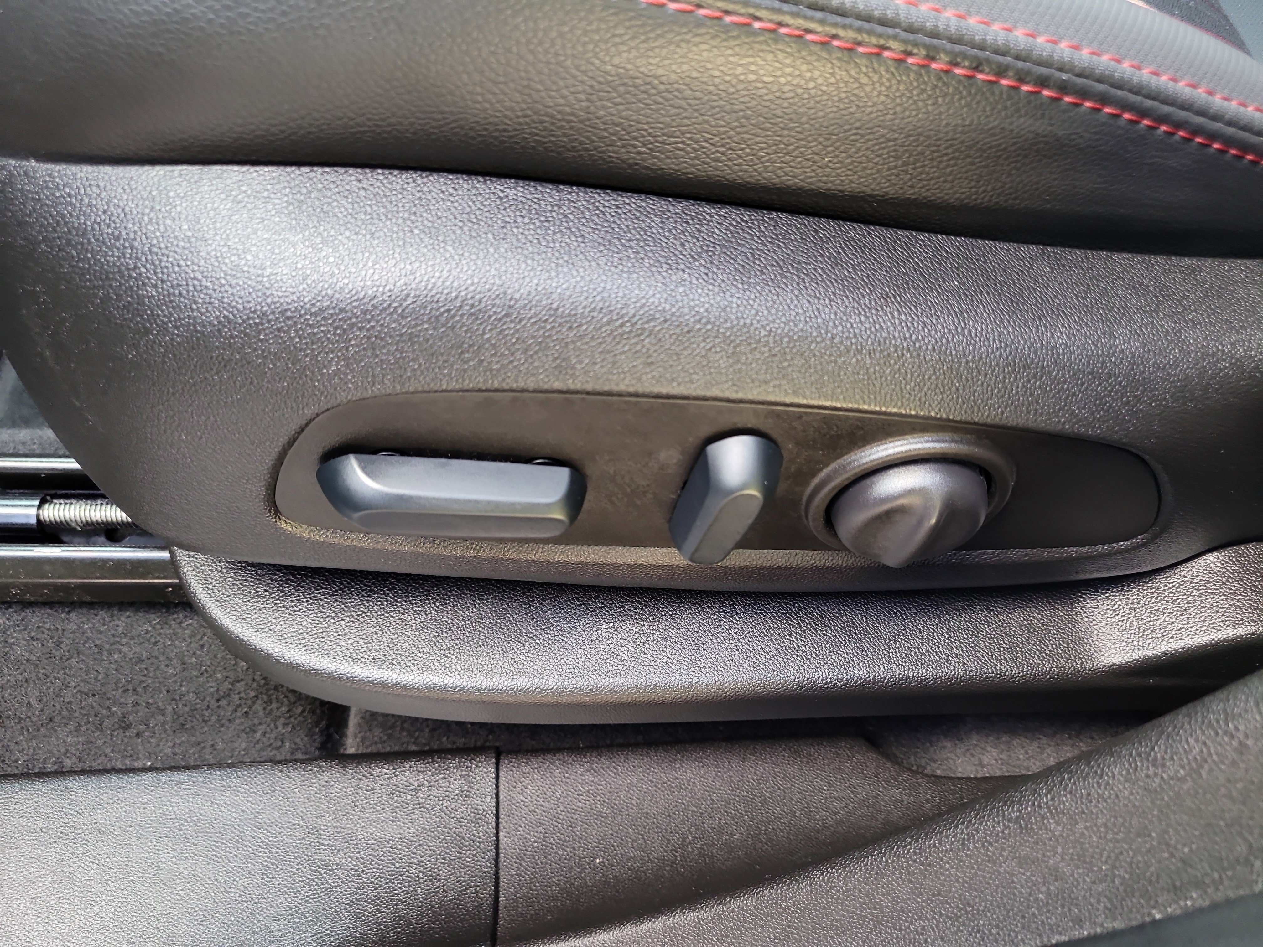 Used 2022 Chevrolet Equinox RS image 22