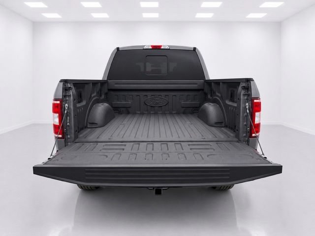 Used 2018 Ford F150 XLT w/ Equipment Group 302A Luxury AWD/4WD image 12